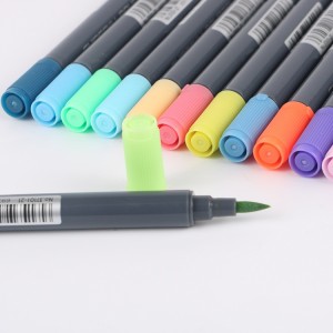 Custom Multicolour Doublehead Water Color Brush Marker Pen For Sketching